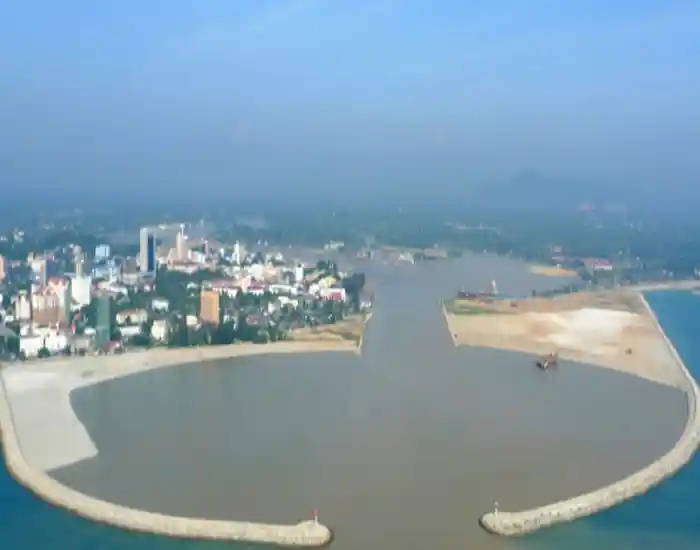 Breakwater Construction - Kuala Terengganu